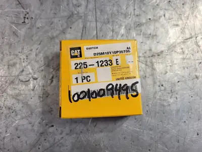 NEW CATERPILLAR 225-1233
