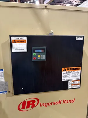 USED INGERSOLL-RAND D2720INA400