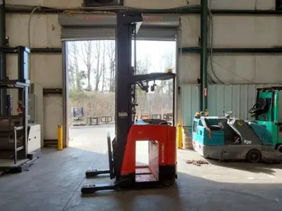 USED 2018 RAYMOND 750 R45TT