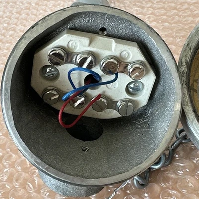 NEW PYCO 22-1010-02-5.5-2A-CR