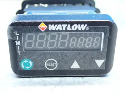 NEW WATLOW PM3L1AJAAAAHWP