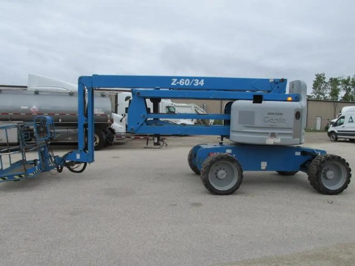 Used 2014 GENIE Z 60 34 Manlifts Manitoba CA | Conquest Truck & Auto Sales #1418277
