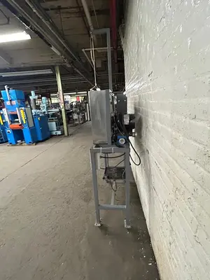 Precision Metal Works Chain Grinding Machine
