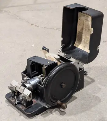 AO Spencer 820 microtome RUNS GREAT (599706)
