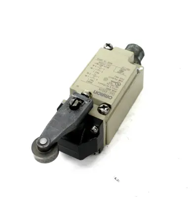 USED OMRON D4A-4501N
