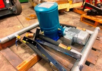 NEW Mill & Calender Bearing Grease Lubricator, Item # 1912