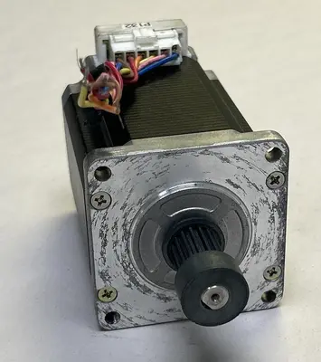 USED SANYO DENKI 103H7823-0411