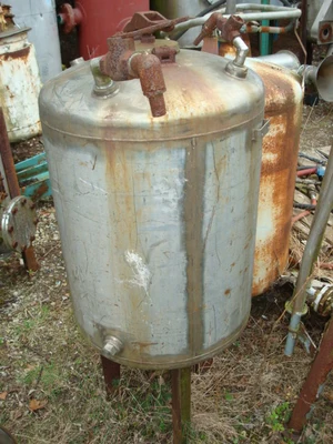 70 L S/S Pressure Vessel 85 Psi
