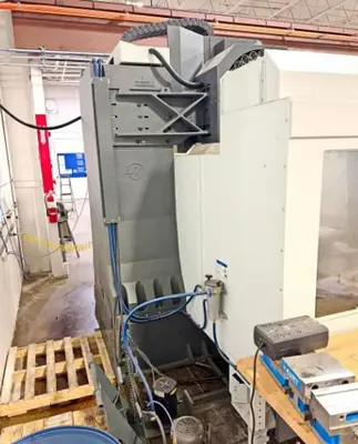 USED 2018 HAAS VM-6