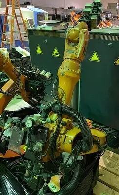 Used 2006 KUKA KR 6 ARC Robots Michigan US | Aucto #1332226