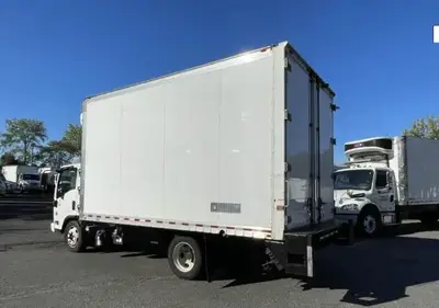 Used 2019 ISUZU NPR XD Reefer Trucks Florida US | Truck and Van Outlet #1509164