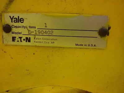 USED YALE HOISTS D-190402