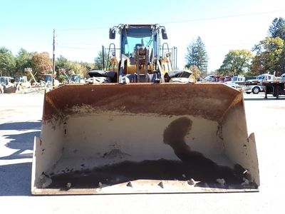 Used 2019 DEERE 824KII Wheel Loaders Massachusetts US | Brookside Equipment Sales #1422136