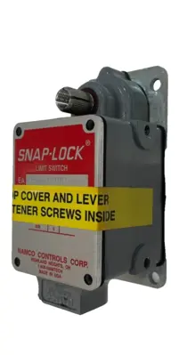 NEW NAMCO SNAP -LOCK EA060-11100 LIMIT SWITCH EA06011100