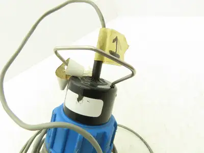 Omega FP-5600 Paddlewheel Flowmeter Low Flow Sensor 1/2"PVC Tee Fitting FP-5305M