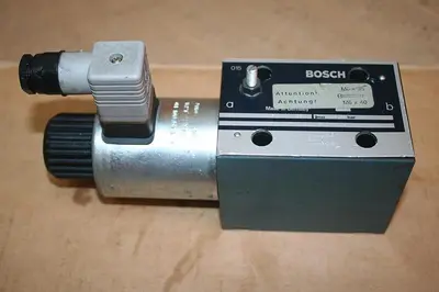USED BOSCH 0 810 001 830
