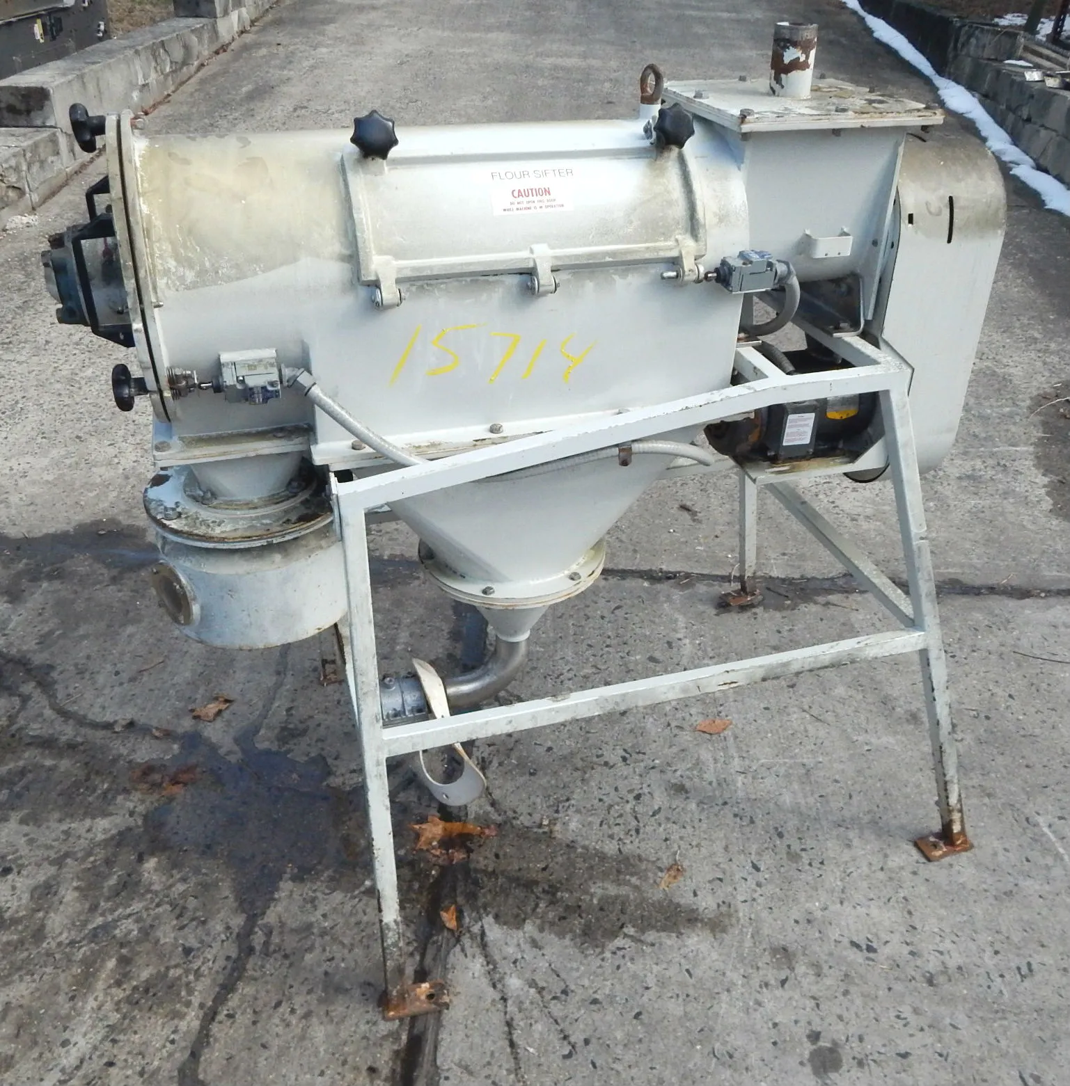 USED AZO CYCLONE SCREENER E650