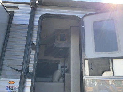 Used 2020 JAY FLIGHT 31MLS Campers, Caravans, Motorhomes Michigan US | Miedema Asset Management Group #1372914