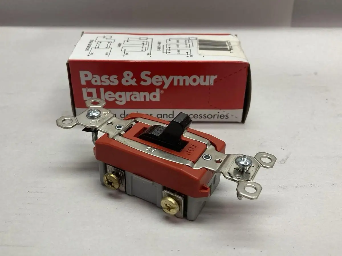 New | in-Stock PASS & SEYMOUR PS20AC1 Miscellaneous Equipment (Electrical & Power) Ohio US | Surplus Asset Holdings #1425642