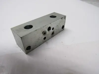 New | in-Stock LINCOLN INDUSTRIAL _UNKNOWN_ Valves/Fittings | Arrow Industrial #627052