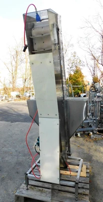 USED SS INCLINED CONVEYOR 10" WIDE