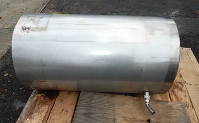 USED 35 GALLON HEATING TANK 35 GALLON
