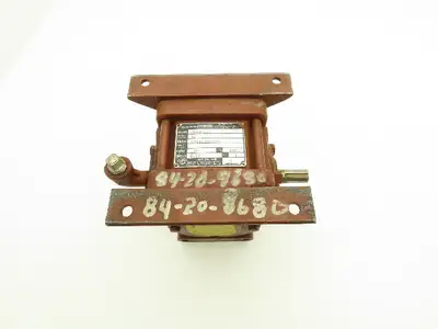 Textron Cone Drive HU20-C1 Speed Reducer Gearbox 10:1 Ratio 2.5Hp 175rpm