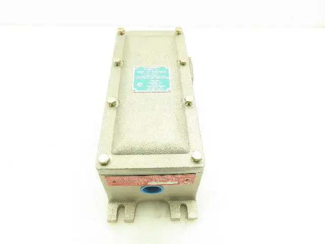 Adalet 9x3x3 Electrical Enclosure Class 1 Group C&D Junction box Photo eye