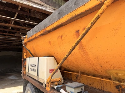 Used 1997 FORD LT9513 6X4 Dump trucks Michigan US | Miedema Asset Management Group #1437088