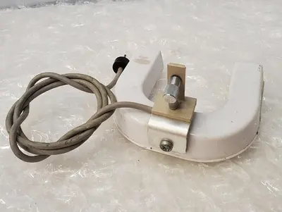 OLYMPUS HORSESHOE FLUORESCENT ILLUMINATOR