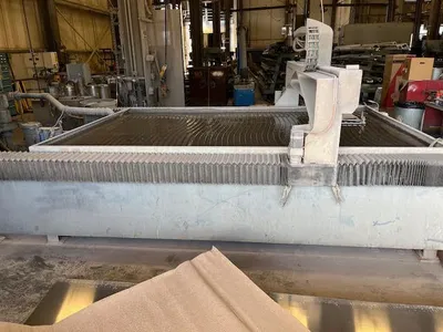 2013 FLOW MACH 2 3020C Waterjet Cutters | Machnet (2)