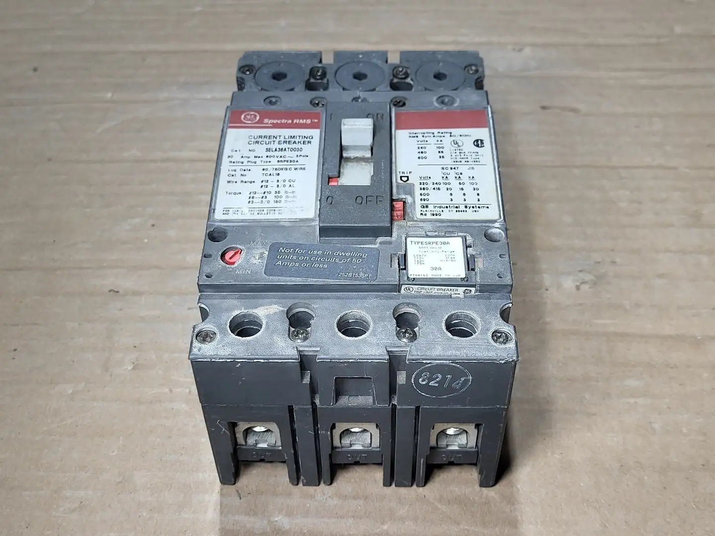 Used GENERAL ELECTRIC SELA36AT0030 Switchgears British Columbia CA | Lenmark #409208