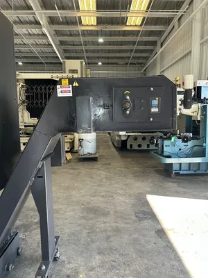 Used 2016 OKUMA GENOS M560-V Vertical Machining Centers California US | MachineStation #1466718