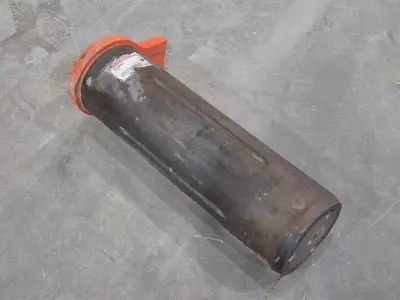 USED HITACHI 8036666