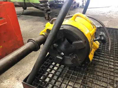 USED REMS PIPE & BOLT THREADING