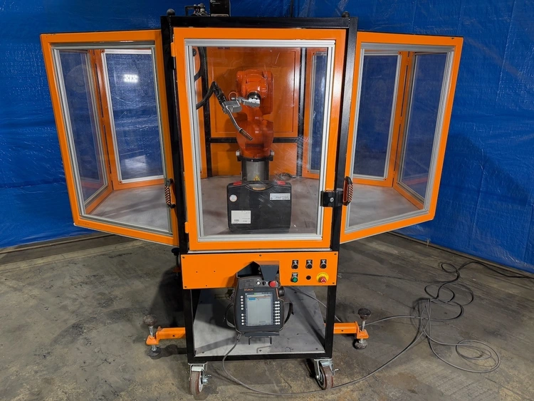 Used 2022 KUKA KR6 Robots Michigan US | K.B. Industries LLC #450876