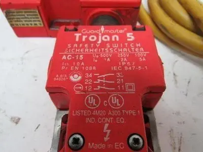 Guardmaster Trojan 5 Safety Gate Door Guard Interlock Switch 500V Max