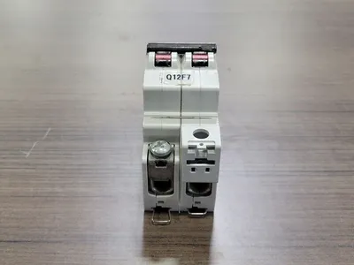 Used ETA 91H2232 C32 Switchgears British Columbia CA | Lenmark #242671
