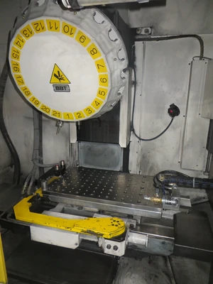 Used FANUC ROBODRILL ALPHA T21IEL Drilling & Tapping Centers Minnesota US | Machinesused.com #1445800