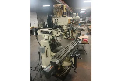 Used _UNKNOWN_ _UNKNOWN_ Vertical Mills Ohio US | Thompson Auctioneers #1547195