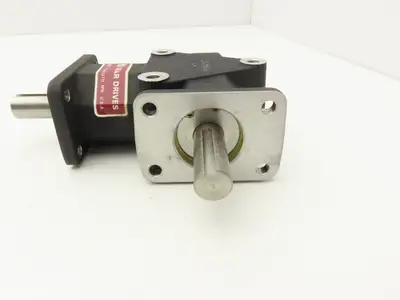 Crown C108806 Zero Max Gear Drive 1:1 Ration 5/8" Shaft 2 Way Right Angle
