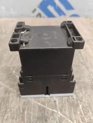 Siemens 3RT1016-2BB42 Electrical/PLC/Automation | ESS Industrial Equipment Sales (4)
