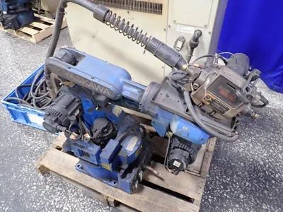 USED 2013 YASKAWA MOTOMAN MOTOMANMH6
