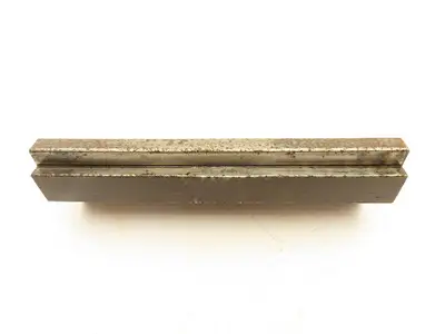 Press Brake Die 9-3/4" Long 90° V 1/2" Tang 1-47/64" W 2-3/4" H Offset