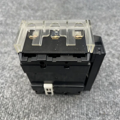 Used Fuji EA33 20A Circuit Breakers California US | Davliegogo LLC #1706567