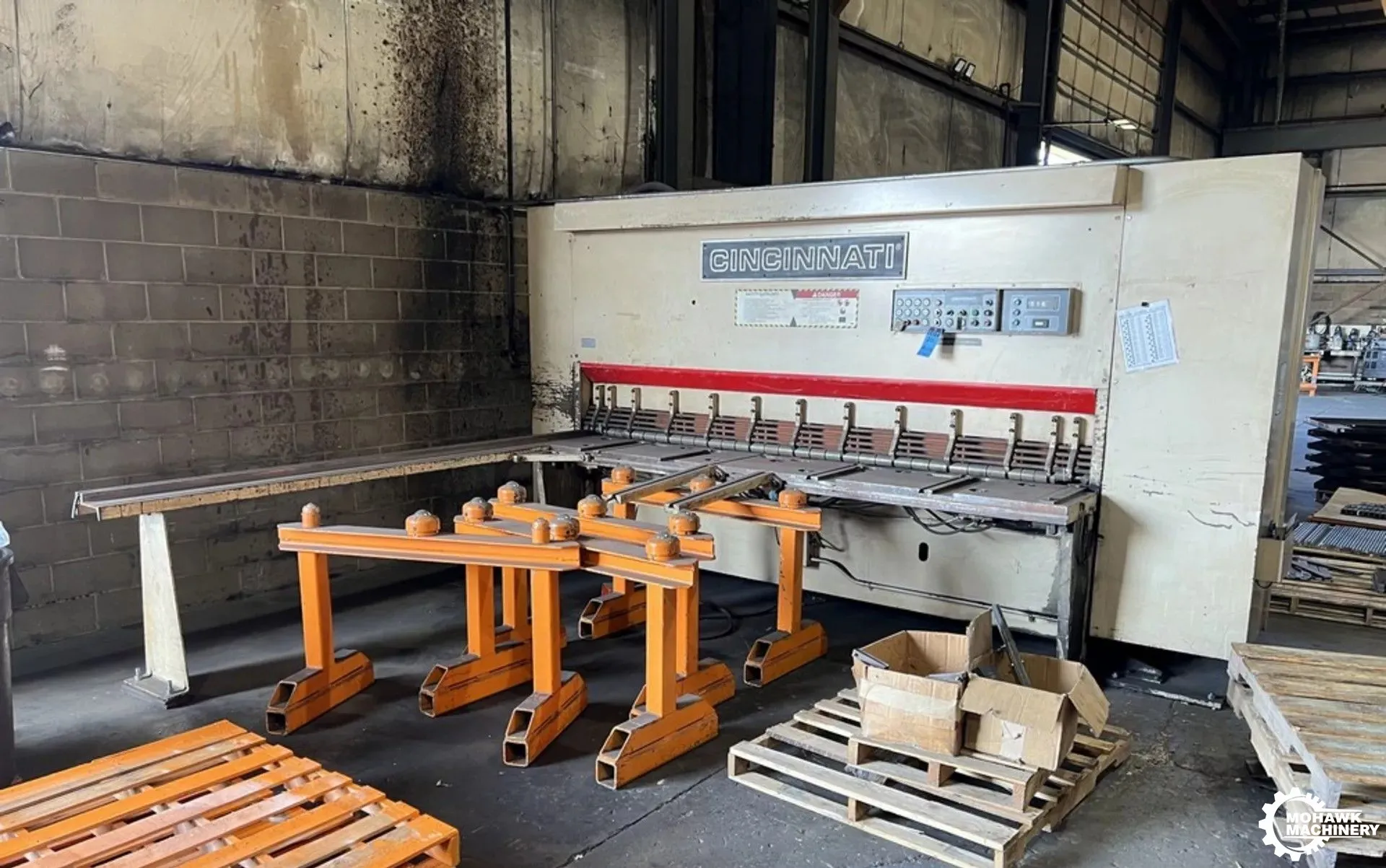10’ x 1/2” CINCINNATI INC “500HSx10FT” HYDRAULIC POWER SQUARING SHEAR