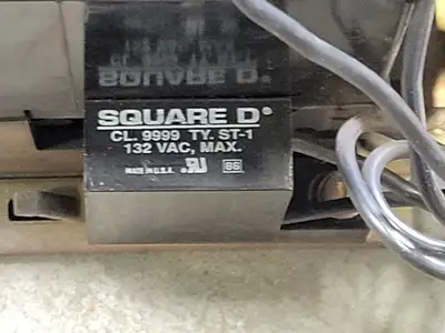 USED SQUARE D 31063-501-52-801 9730