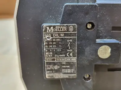 Used KLOCKNER MOELLER DIL2AM Switchgears British Columbia CA | Lenmark #1436507