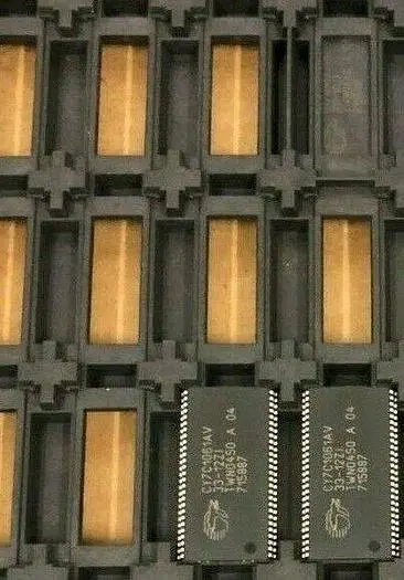 CY7C1061AV33-12ZI 2PCS