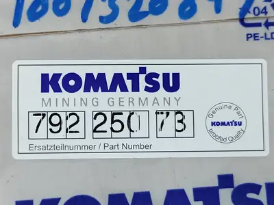 NEW KOMATSU 79225073